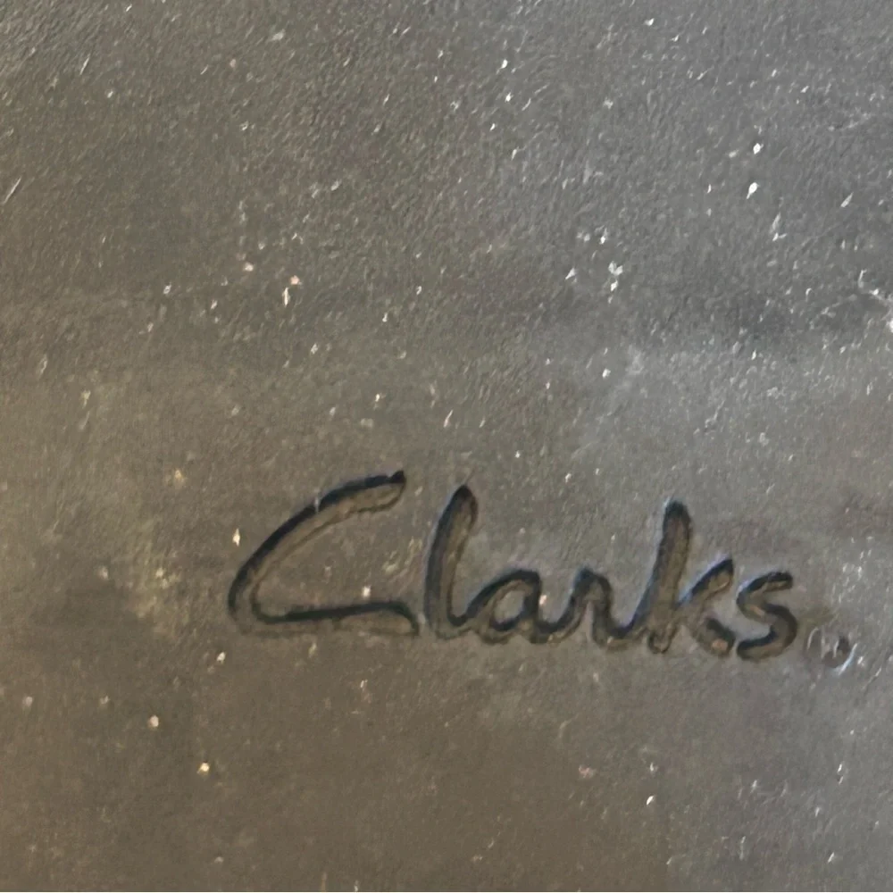 NWOT Clarks Artisan Keesha Rose Women's Black Leather Flats 1” Heel Size 11N
